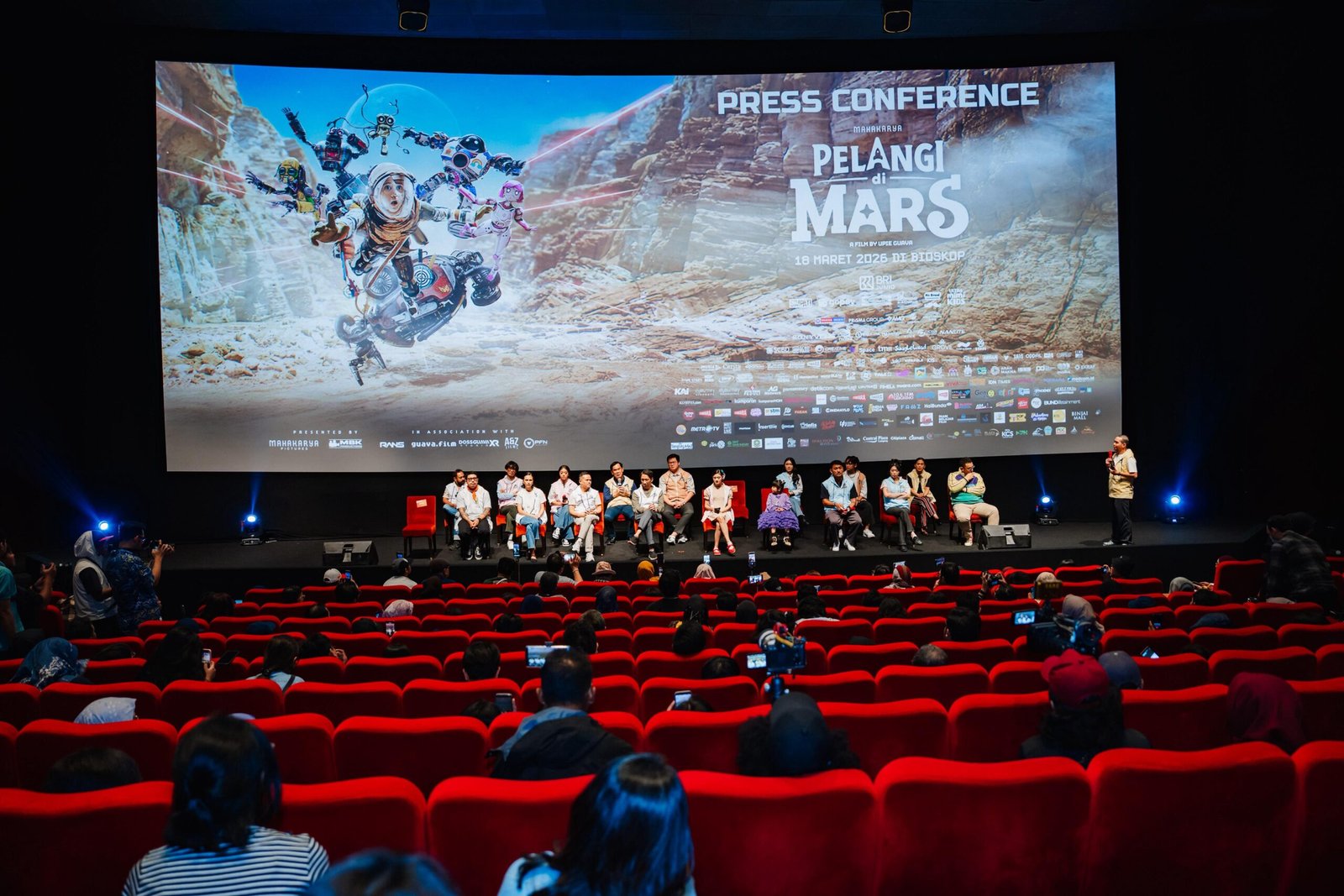PRESS SCREENING FILM PELANGI DI MARS scaled