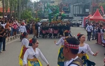 Umat Hindu Kota Ambon Pawai Ogoh2