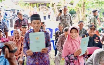 Polemik Tanah Mbah Tupon Berakhir, Sertipikat Kembali ke Tangan yang Berhak 2 BPN RIlis Sertipikat Mbah Tupon