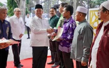 Percepat Legalitas, Menteri ATR Serahkan 33 Sertipikat Rumah Ibadah di Sulteng 2 BPN Rilis Sertipikat 33 Rmh ibadah di Sulteng