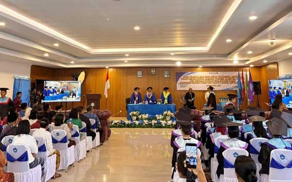 Bupati TK Wisuda PSDKU Aru 2026 2