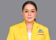 Dessy K Hallauw SH MH Golkar 1