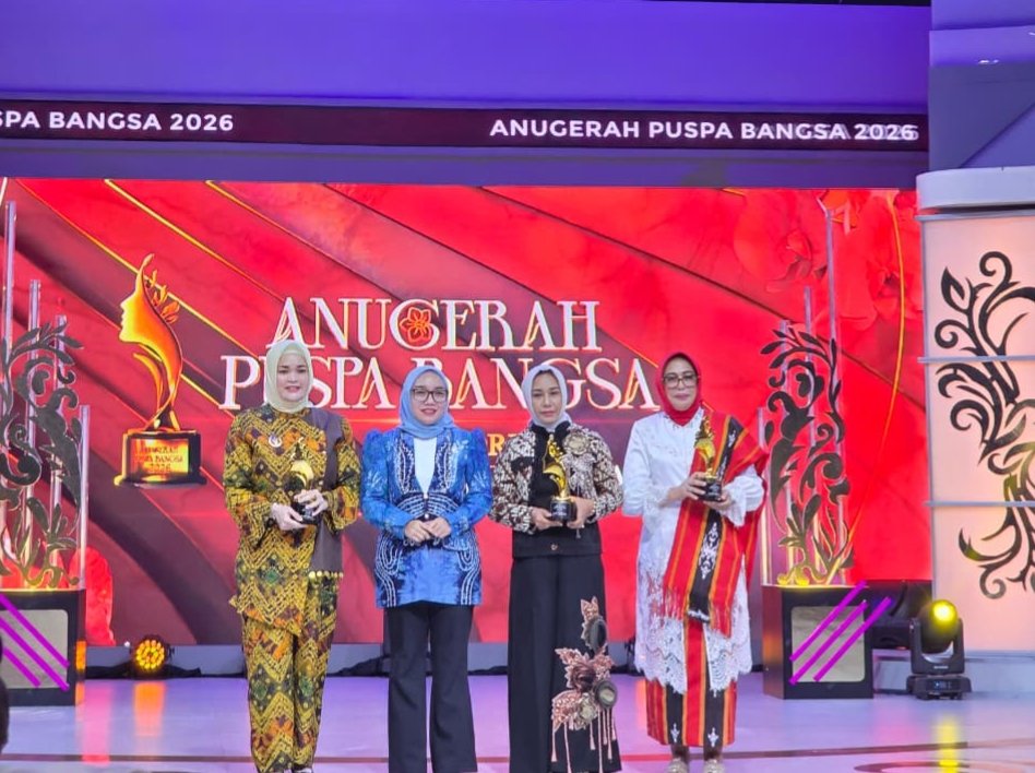 Wawali Dedikasikan Penghargaan Puspa Adhikara 2026 untuk Perempuan Ambon 1 IMG 20260414 093531 972