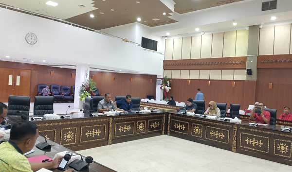 Komisi 2 n 3 DPRD Mal Rakor Bersama Mitra