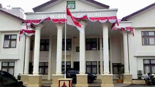 Dugaan Korupsi Pengadaan Mobil Alokon 2016-2021, Kejati Maluku Periksa Eks Bupati Aru 1 Kantor Kejati Maluku kor