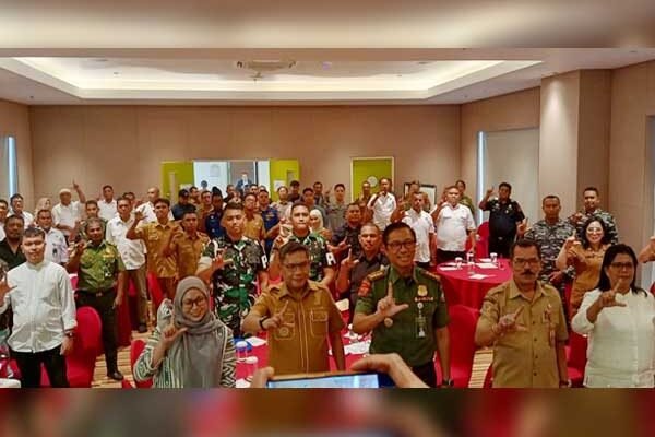 Tekan Praktek Ilegal, Ini Harapan Wali Kota Ambon ke Satgas PPTSL  