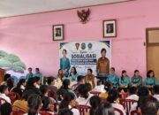 Di SMPN 19 Ambon, Lisa Wattimena Kampanyekan Pola Asuh dan Perlindungan Anak