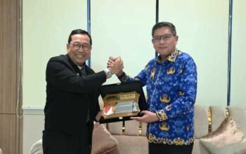 Kunjungi Wali Kota Ambon, Wakil Uskup OCI Serukan Penguatan Moderasi Beragama