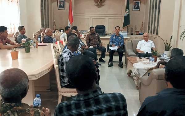 Bupati Aru Konflik 2 Desa Damai Total