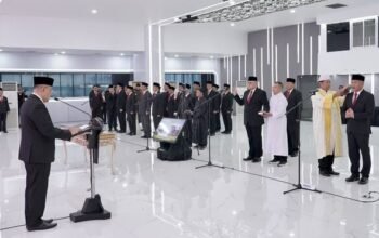 Lantik 78 Pejabat Struktural, Wamen Ossy Ingatkan Soal Tantangan Birokrasi 4 IMG 20260718 WA00322