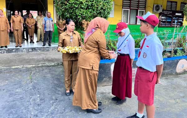 SMPN 2 Ambon Gelar MPLS, Libatkan 320 Peserta Didik Baru