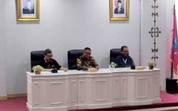 Pemkot Ambon TKPPOM Rapat Evaluasi