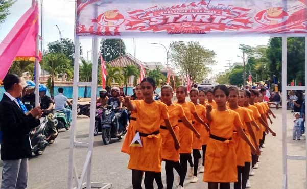Gerak Jalan Sambut HUT RI di Dobo2