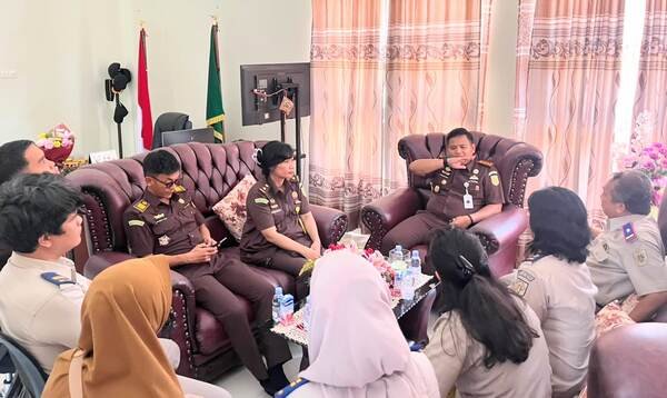 Perkuat Sinergi Tata Kelola Pertanahan, Kakantah dan Jajaran Kunjugi Kejari Aru