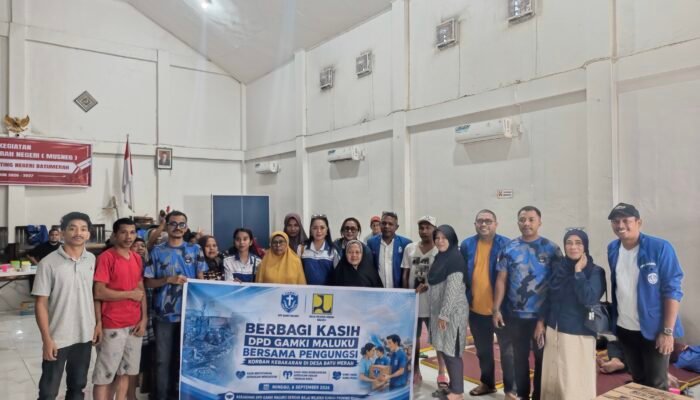 GAMKI Maluku Sambangi Warga Terdampak Kebakaran di Batu Merah, Bawa Bantuan Sembako