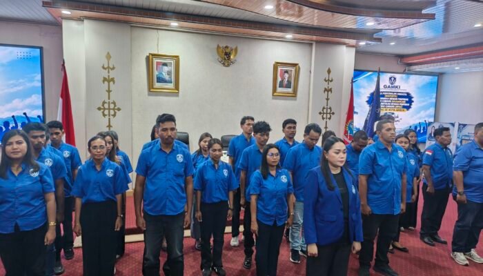 Lantik DPAC GAMKI se-Kota Ambon, Desy Hallauw Tekankan Jabatan sebagai Amanah