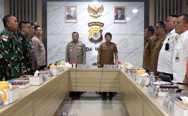 Sekda Maluku Antisipasi Erupsi Gunung Api