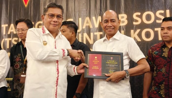 Perumdam Tirta Yapono Raih Penghargaan Pemkot Ambon atas Kepedulian Sosial